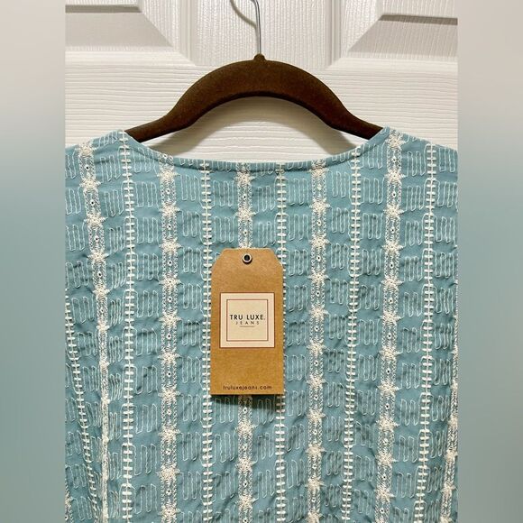 Tru Luxe Womens Embroidered Peasant Top Blouse Tunic Size M Boho Teal NWT - Picture 7 of 10